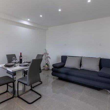 Apartman Iva Krivodol Εξωτερικό φωτογραφία